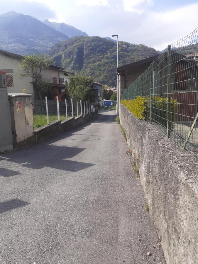 B&B Daniela Darfo Boario Terme Bagian luar foto