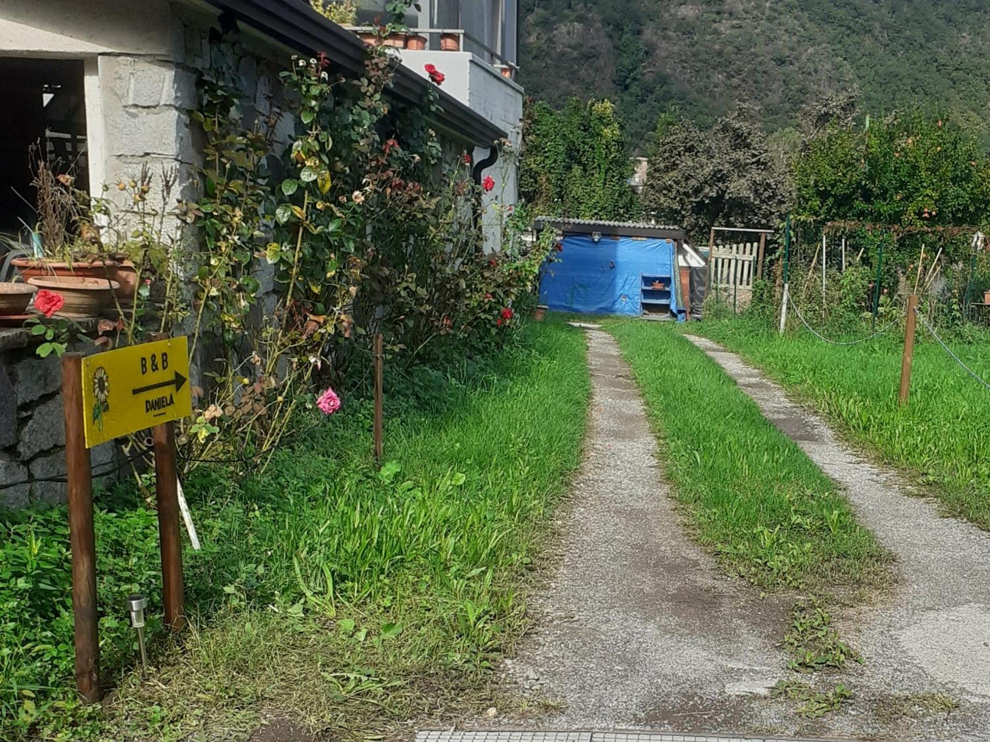 B&B Daniela Darfo Boario Terme Bagian luar foto